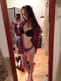 Фото проститутки Вика №2 в городе Чусовой